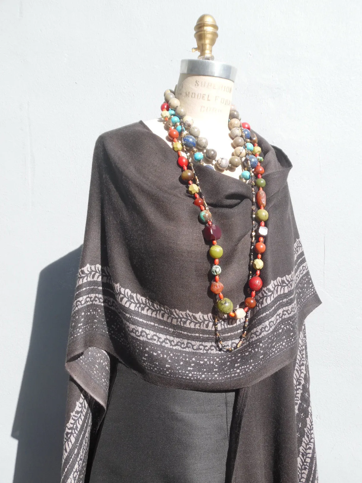 Cape Shawl Silk And Cashmere Charcoal Silver