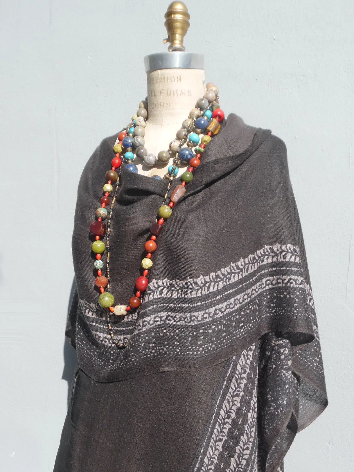 Cape Shawl Silk And Cashmere Charcoal Silver