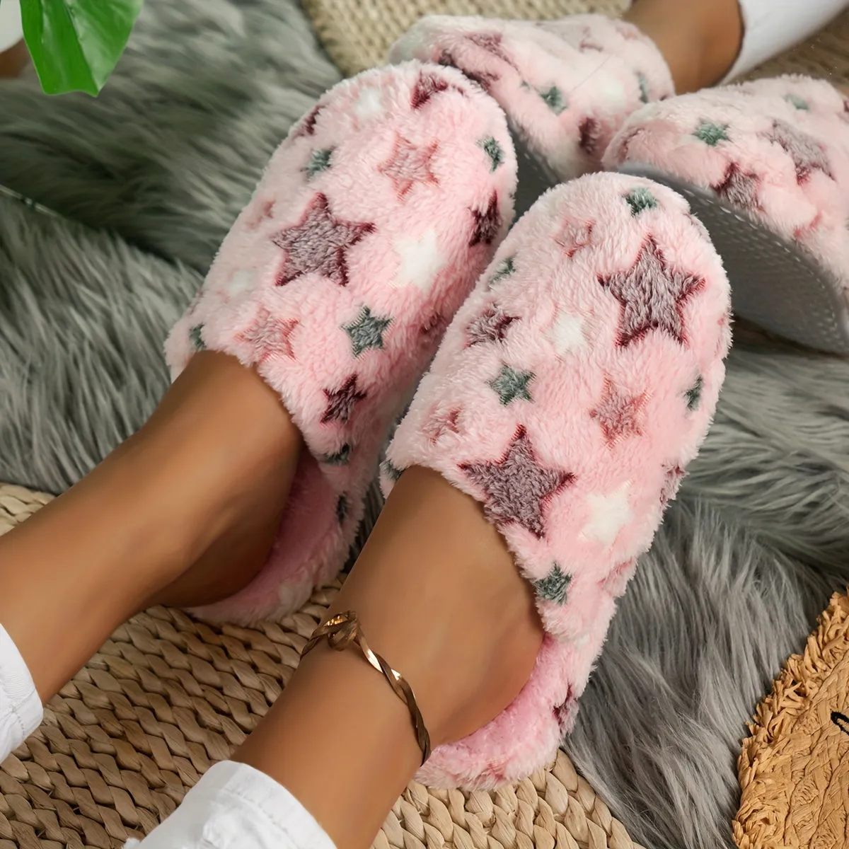 Starry Night Slippers - Ultra-Soft Plush Lining, Cozy Slip-On Design - Anti-Slip Indoor Lounging Shoes for Ultimate Comfort