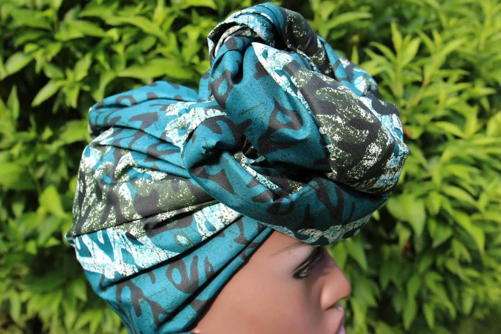 Tie and Dye (Adiré) Cotton/ Tie and Dye Patterned Ankara Headwraps with XL Stud Earring set.