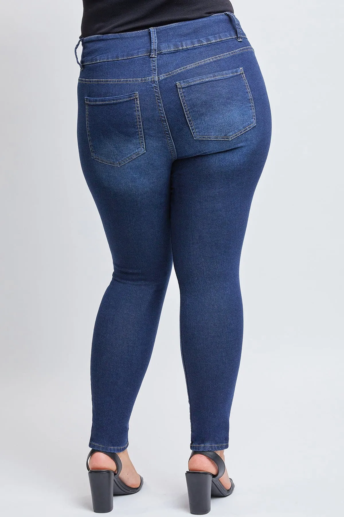 Women's Plus Essential Sustainable Skinny Jeans