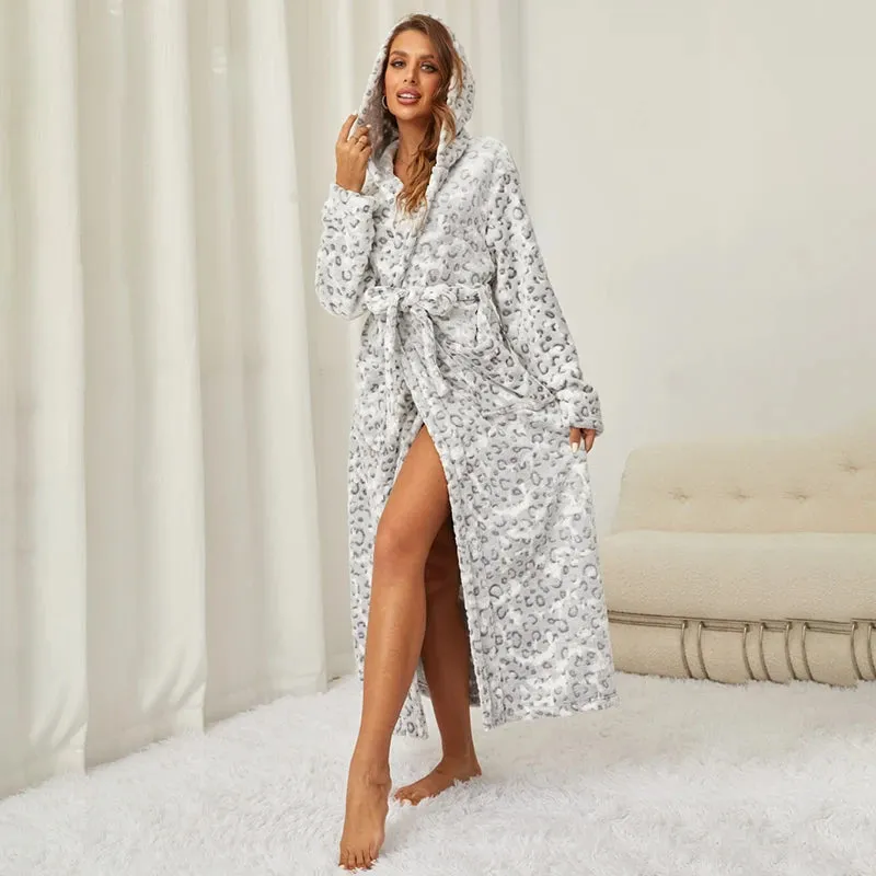 Women's Winter Mid-Calf Long Sleeve Robe in Polyester Coral Fleece, Print Pattern